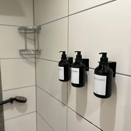 Gemütliches 1-zimmer Mit Whirlpool Apartamento *